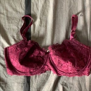 VS unlined lace bra size 36DDD